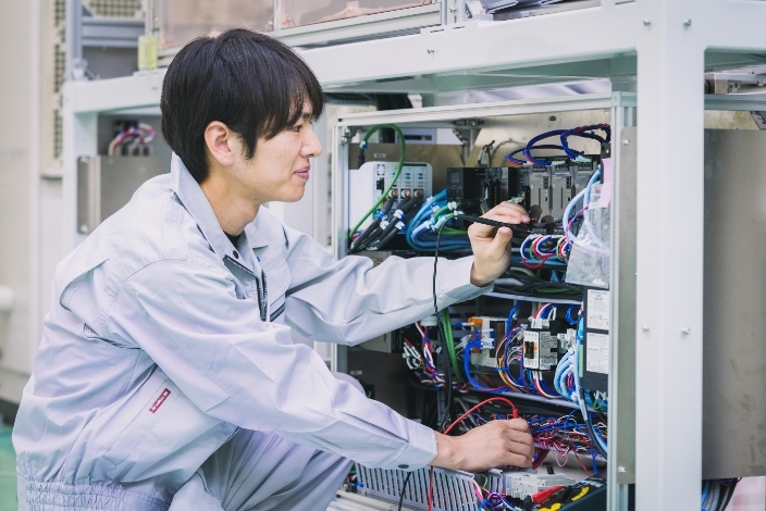 製造(組立・配線・検査)